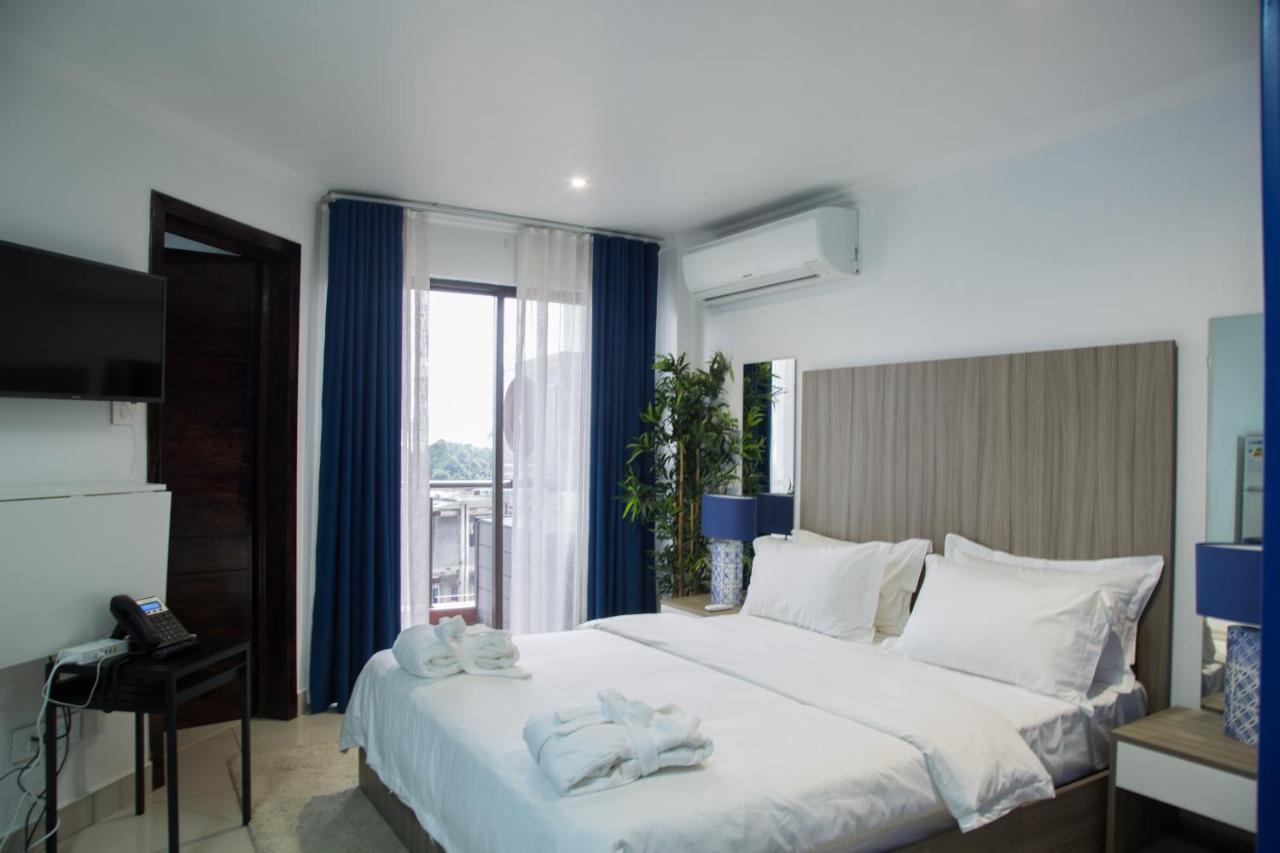 Wdc Aparthotel - Buea Exteriér fotografie