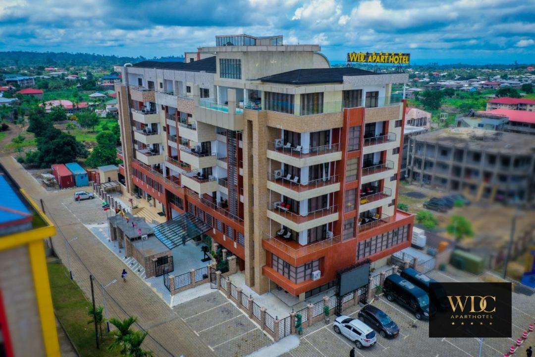 Wdc Aparthotel - Buea Exteriér fotografie