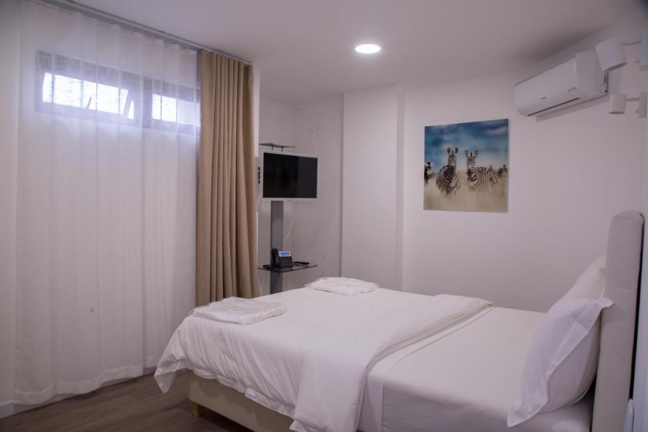 Wdc Aparthotel - Buea Exteriér fotografie