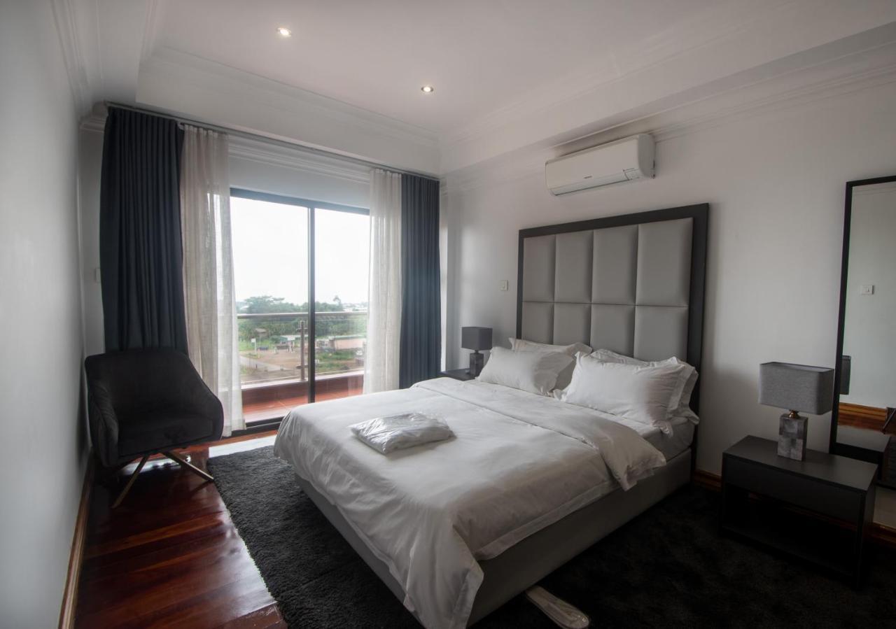 Wdc Aparthotel - Buea Exteriér fotografie