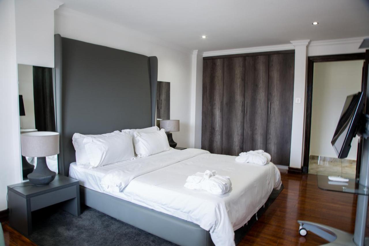 Wdc Aparthotel - Buea Exteriér fotografie
