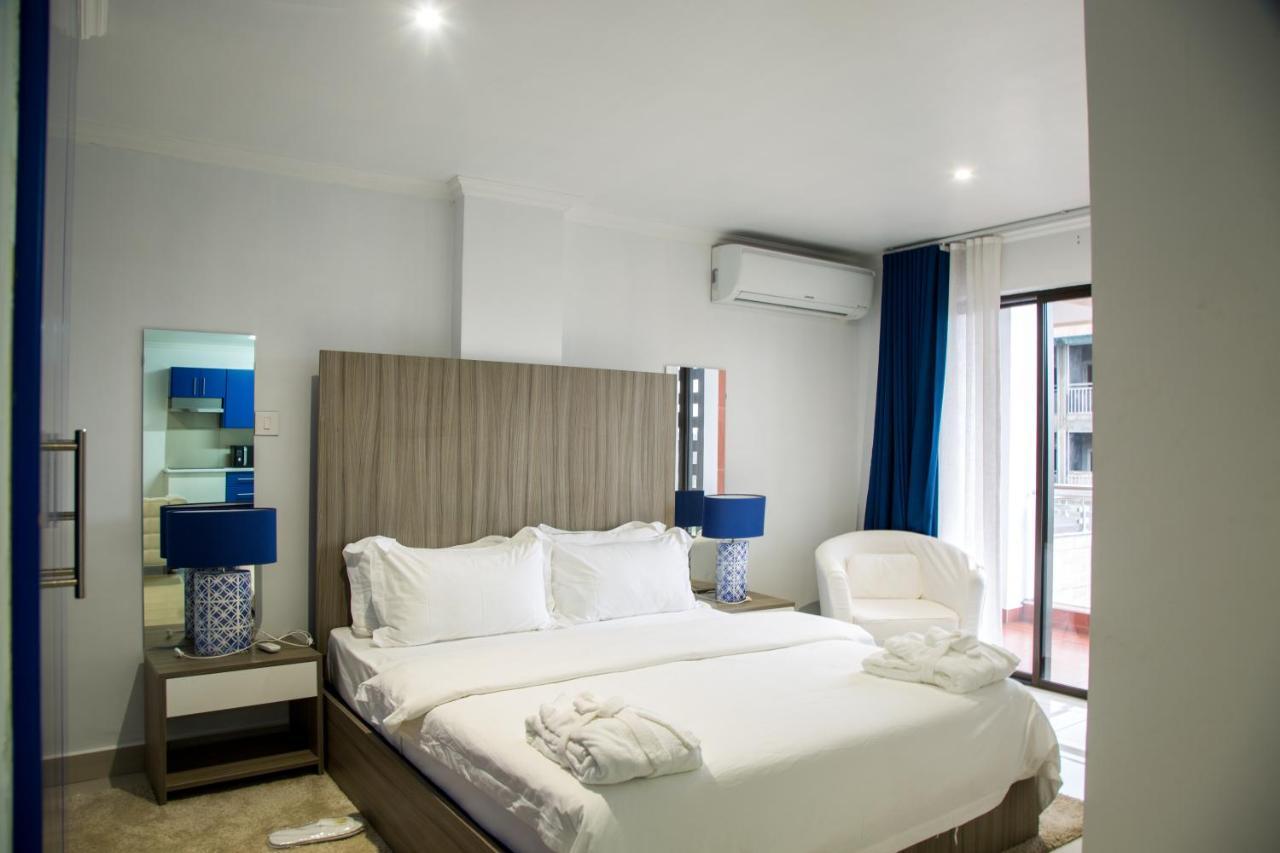 Wdc Aparthotel - Buea Exteriér fotografie